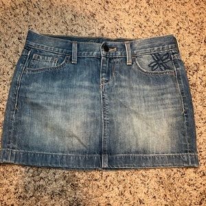 Old navy blue Jean skirt with embroidery size 2